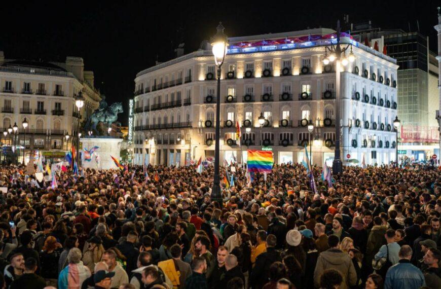 Los colectivos LGTBI rechazan las reformas de las leyes de igualdad en Madrid