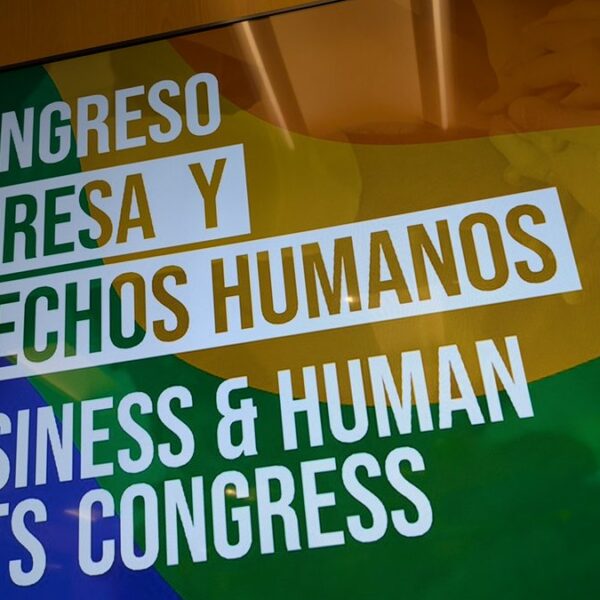 Grandes empresas reafirman su compromiso con las políticas de diversidad LGTBI+ en el V Congreso de Empresas y Derechos Humanos