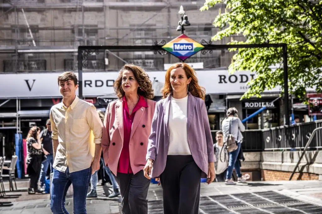 Carla Antonelli abandona la Comisión de Igualdad del Senado tras denunciar “vejaciones” al colectivo trans en un debate parlamentario