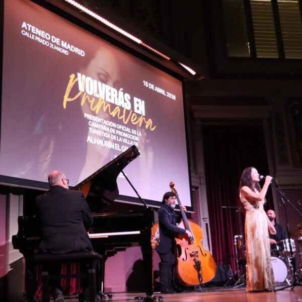 Clara Montes llevará la poesía de Antonio Gala al Teatro Municipal de Alhaurín el Grande