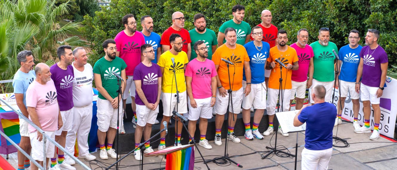 El Coro LGTBI de Torremolinos publica su primer álbum musical, ‘Familia elegida’