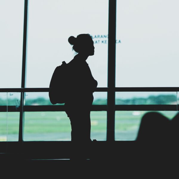 Viajar con tranquilidad siendo trans o no binarie